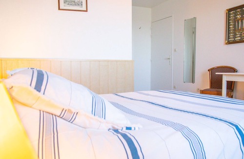 Fiennes Lit Et Petit-Déjeuner | Maison D'hôte La Ferme Du Grand Air - Twin Room with Private Bathroom 3
