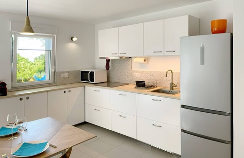 Aix-en-Provence Maison | Au calme dans la campagne Aixoise à l'ombre des marronniers, entouré de cyprès