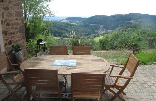 Mardore Maison | Maison dans le Beaujolais vert