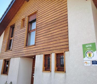 Ponsonnas Maison | Maison dans les Alpes - Gîte les 12 sommets