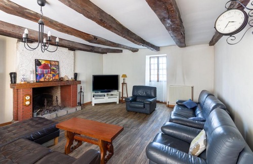 Treignac Maison | Maison de 4 chambres avec jardin amenage et wifi a Treignac