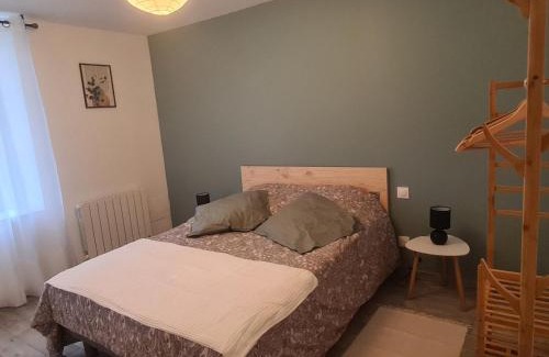 Menetou-Ratel Maison | Maison de bourg vigneronne avec 3 chambres et tout confort, idéale pour la campagne ! - FR-1-586-44