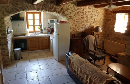 La Bastide-l'Eveque Cottage | Maison de Caractère La Bastide L'évêque 3 étoiles proche Villefranche de Rouergu