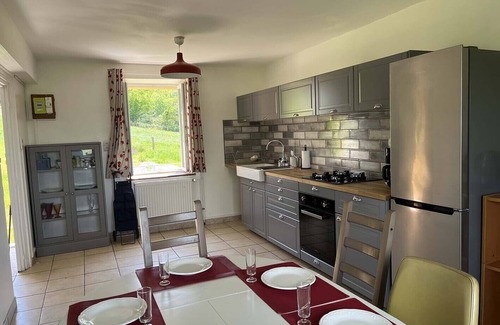 Teilhet Maison | Maison de Campagne 1-6 Pers., vue Imprenable, Le Peyroux, Teilhet