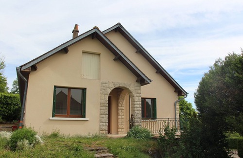 Tanlay Maison | maison de campagne Bourguignonne, idéale pour famille avec animaux