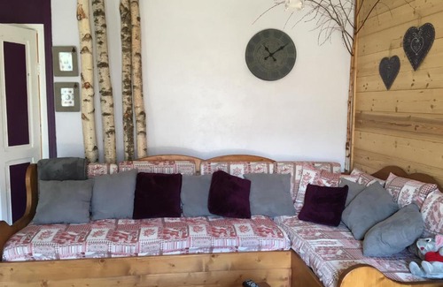 Saint-Pierre Maison | Maison de campagne dans le village