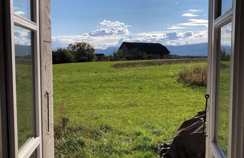Thusy Maison | Maison de Campagne Isolée sur Terrain de 1 Hectare