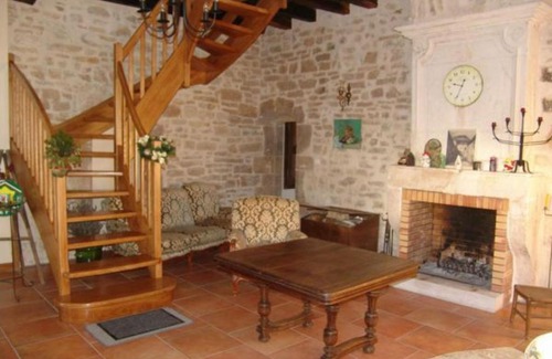 Void-Vacon Maison | Maison de Caractère 14ème Siècle, 6 Pers., Grand Jardin & Cheminée, Près de Nancy et Verdun - FR-1-585-46