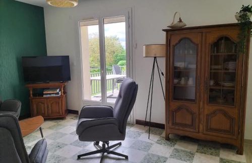 Ouzouer-sur-Trezee Maison | Maison de charme au bord du lac à Ouzouer-sur-Trézée