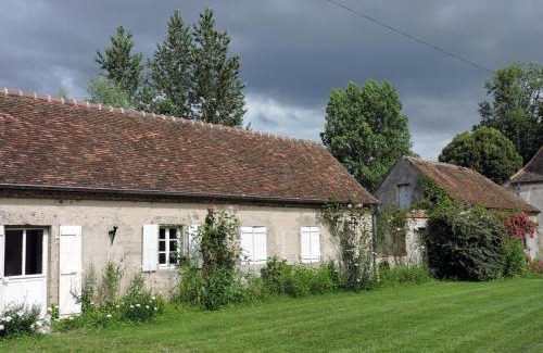 Trateau Maison | Maison de Charme à la Campagne avec Jardin Privatif, Confort Moderne et Accueil Chevaux - FR-1-489-64