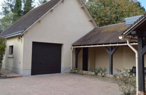 Faverolles Maison | Maison de Charme avec Piscine Chauffée et Tennis à Proximité du Zoo de Beauval - FR-1-591-26