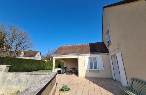 Faverolles Maison | Maison de charme avec piscine chauffée, proche châteaux de la Loire et Zoo de Beauval - FR-1-591-97