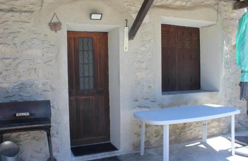 Ussat Maison | Maison de charme calme entourée de montagne