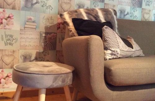 Girancourt Maison | Maison de charme en pierres, proche de la nature, idéale pour balades, proche Épinal - FR-1-589-73