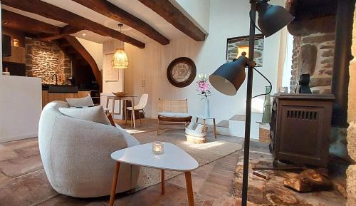 Taden Maison | Maison de contes en amoureux