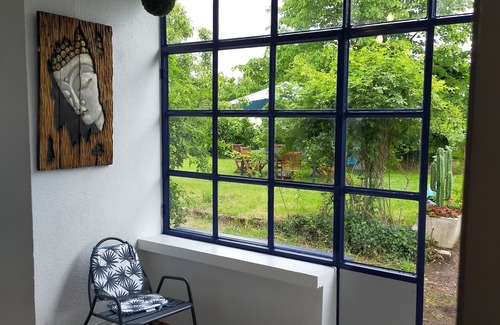 Saint-Benoit-du-Sault Maison | maison de vacance tout confort avec piscine
