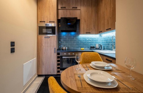 Larissa Appartement | Maison De Luxx , A7 Penthouse
