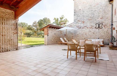 Castelnau-de-Levis Maison | Maison de Maître - Domaine Terra Rosa