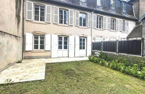 Montlucon Maison | Maison de maître, centre ville avec parking