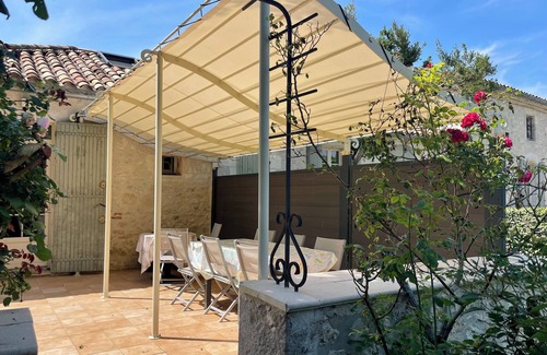 Penne-d'Agenais Maison | maison de maitre 17 °siècle, vue panoramique, propriété de 15 ha arborée, calme
