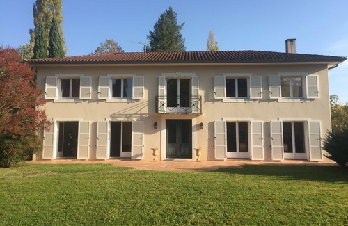 Lacave Maison | Maison de maître 10pers, terrasse et parc en bord de rivière