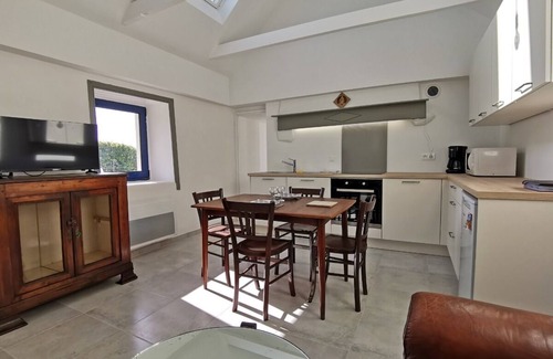 Plozevet Maison | Maison de pêcheur avec vue imprenable sur la mer et le port