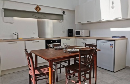 Plozevet Maison | Maison de pêcheur avec vue imprenable sur la mer et le port