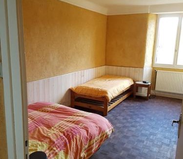 Freigne Maison | Maison de résidence d'artistes Vallons de l'Erdre 4 Pièces 9 pers