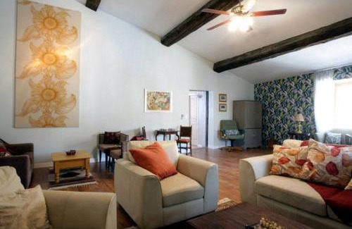 Montolieu Appartement | Maison de Textile Apartment