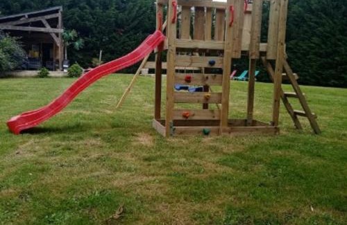 Saint-Paterne-Racan Maison | Maison de vacances avec piscine chauffée, spa, aire de jeux et jardin privatif en Touraine - FR-1-381-286