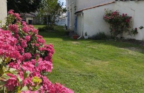 Gemozac Maison | maison de vacances de 16 a 22 personnes
