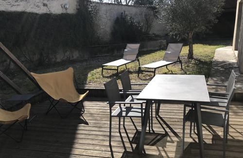 Nuaille d'Aunis Maison | Maison DE Village EN Pierre Grand Jardin 10 min de L'île de Ré