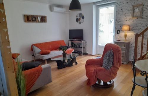 Septfonds Maison | Maison de village avec cour intérieure et terrasse