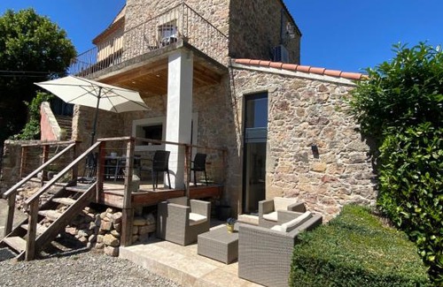 La Tour-Sur-Orb Maison | Maison de village avec terrain et piscine dans le Parc Régional du Haut Languedoc