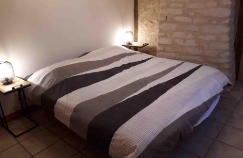 Nogent-le-Rotrou Maison | Maison de ville NLR - 6 lits simples - BBQ - Proche Gare - grand Parking