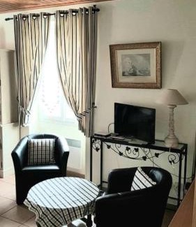 Jonzac Appartement | Maison Des Lys