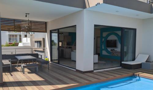 Port Louis Villa | Maison des Sables/Pano