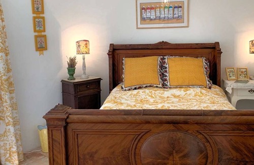Saint-Jean-de-Minervois Maison | Belle maison ancienne avec piscine et jardin avec parking, Minervois