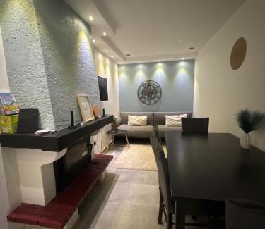 Le Fief-Sauvin Maison | Maison du Fief Sauvin