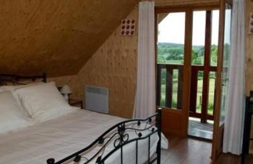 Thoire-sur-Dinan Maison | Maison en bois avec jardin, idéal randonnée, fibre haut débit, équipements bébé près du Mans et Tours - FR-1-410-195
