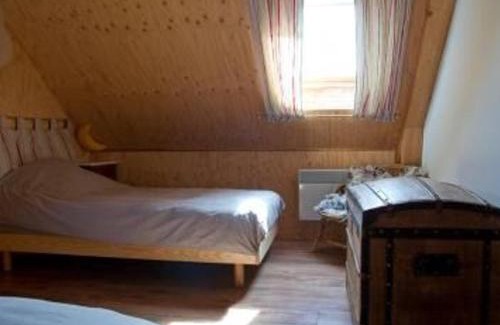 Thoire-sur-Dinan Maison | Maison en bois avec jardin, idéal randonnée, fibre haut débit, équipements bébé près du Mans et Tours - FR-1-410-195