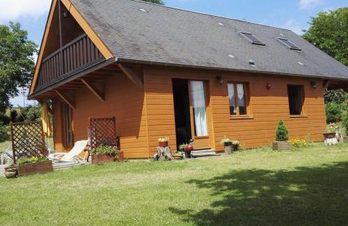 Thoire-sur-Dinan Maison | Maison en bois avec jardin, idéal randonnée, fibre haut débit, équipements bébé près du Mans et Tours - FR-1-410-195