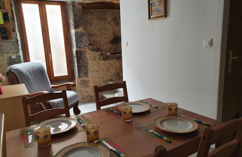 Adissan Maison | Maison en cœur d'Hérault, 25min des plages, wifi linge inclus