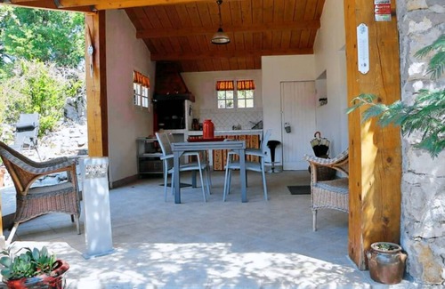 Saint Alban Auriolles Maison | MAISON EN PIERRE AVEC PISCINE PRIVÉE