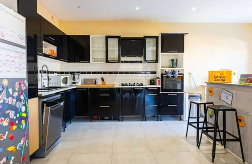 Notre-Dame-Limite Maison | Maison en hauteur avec vue mer à Marseille