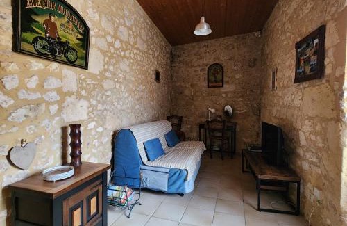 Couze-et-Saint-Front Maison | Maison en pierre Chez Sorel