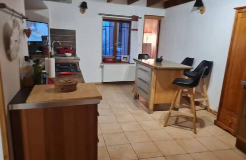 Perreux Maison | Maison Melodynelson 14 personnes 2 nuits avec jacuzzi a l année