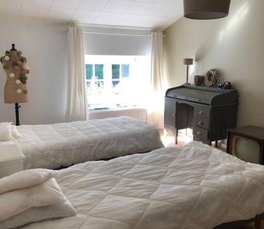 Failon Maison | Maison en pierre, chaleureuse, avec étang