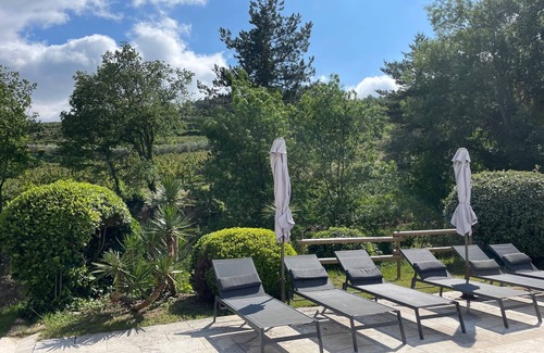 Benivay-Ollon Maison | Maison en pierres avec vue sur le Ventoux et piscine privée