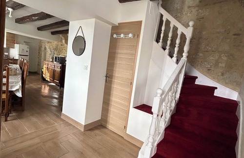 Chatellerault Maison | Vrbo Property